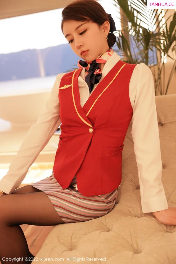 tina_甜仔  [XiuRen]高清写真图 2022.04.06 No.4824 tina_甜仔第8张图片